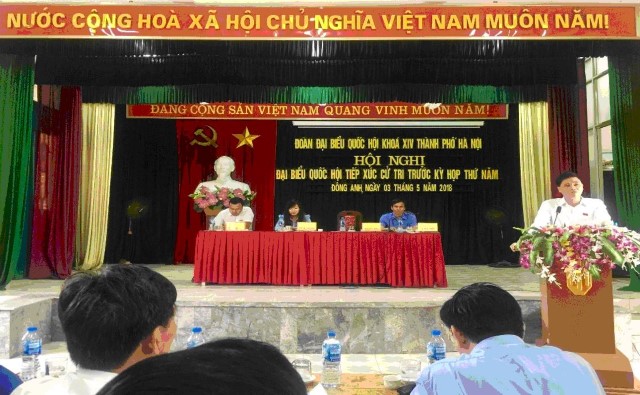 Đại biểu Quốc hội tiếp xúc cử tri quận Long Biên, Đông Anh